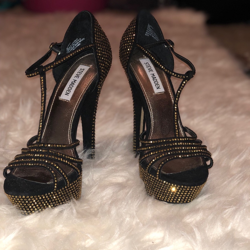 Black and Gold Steve Madden Heels